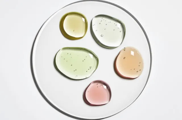 Sunscreen with Antioxidants: Why it is a Must-Have