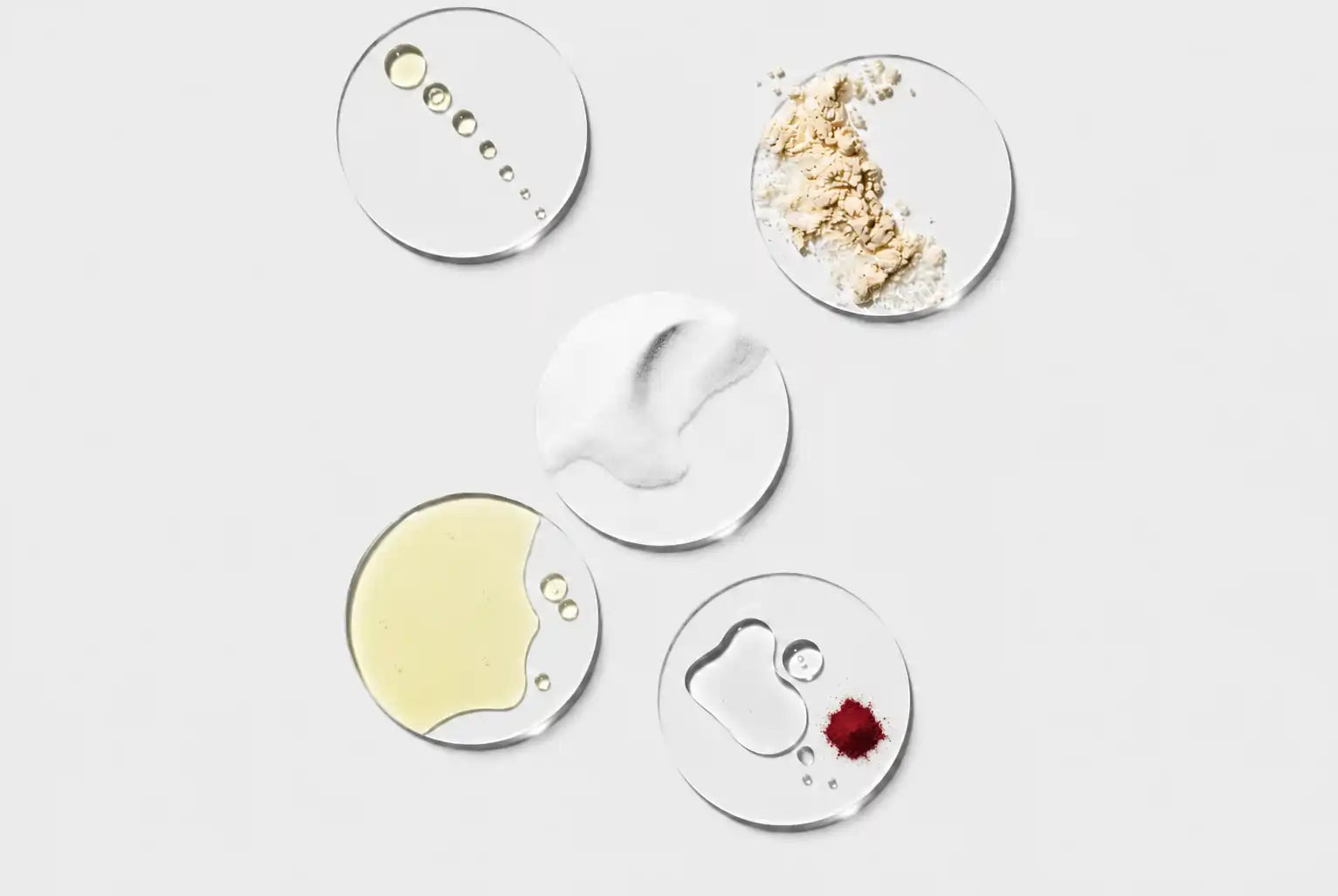 Sunscreen with Antioxidants: Why it is a Must-Have